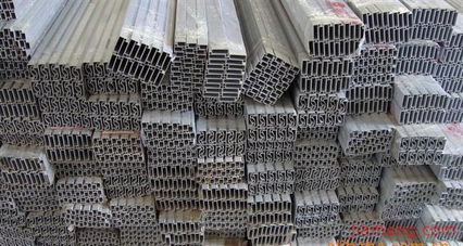 成都市晶彩橱柜门制造厂 厨房用品加盟连锁，火爆招商开启全球商机